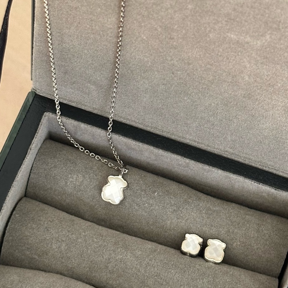 Tous Mother of Pearl earring and necklace set